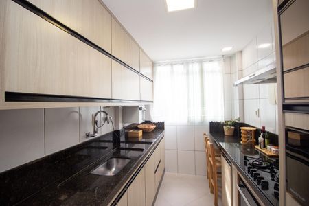 Apartamento à venda com 133m², 2 quartos e 1 vagaCozinha