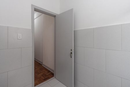 Apartamento para alugar com 90m², 2 quartos e sem vagaBanheiro