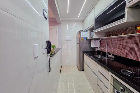 Apartamento à venda com 56m², 2 quartos e 1 vagaCozinha