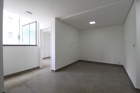 Sala/Cozinha de kitnet/studio para alugar com 1 quarto, 49m² em Vila Nova Conceição, São Paulo