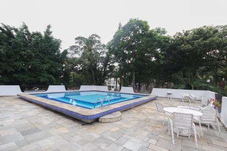 Apartamento para alugar com 95m², 3 quartos e 2 vagasÁrea comum - Piscina