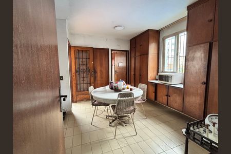 Cozinha de casa à venda com 3 quartos, 684m² em Vila Mariana, São Paulo