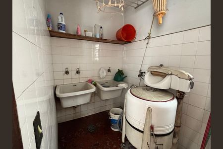 Área de Serviço de casa à venda com 3 quartos, 684m² em Vila Mariana, São Paulo