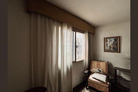 Casa à venda com 684m², 3 quartos e 6 vagas Casa à venda com 684m², 3 quartos e 6 vagasSala 02