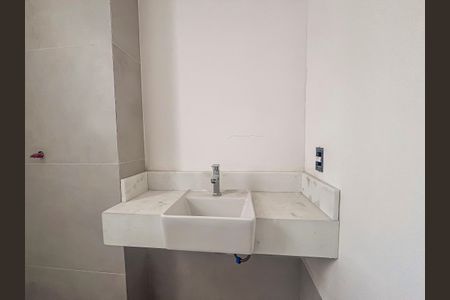 Apartamento para alugar com 63290m², 2 quartos e 2 vagasBanheiro Social