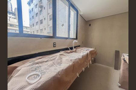 Apartamento para alugar com 63290m², 2 quartos e 2 vagasCozinha e Área de Serviço