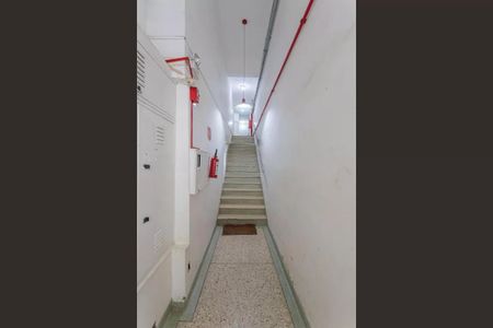 Apartamento para alugar com 38m², 1 quarto e sem vaga Apartamento para alugar com 38m², 1 quarto e sem vagaEntrada