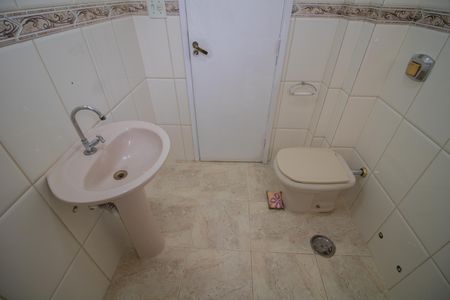 Apartamento à venda com 112m², 3 quartos e 2 vagasBANHEIRO 