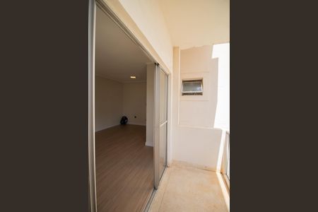 Apartamento à venda com 112m², 3 quartos e 2 vagasVARANDA DA SALA