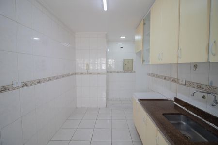 Apartamento à venda com 112m², 3 quartos e 2 vagasCOZINHA