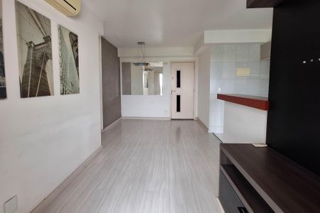 Apartamento à venda com 65m², 2 quartos e 1 vagaSala