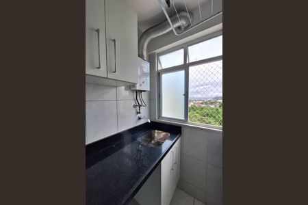 Apartamento à venda com 65m², 2 quartos e 1 vagaÁrea de Serviço