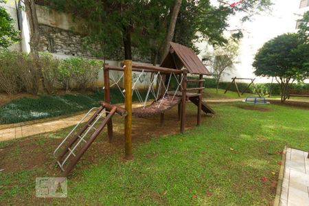 Apartamento à venda com 142m², 4 quartos e 3 vagasÁrea comum - Playground