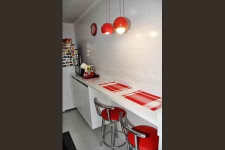 Apartamento à venda com 55m², 2 quartos e 1 vaga Apartamento à venda com 55m², 2 quartos e 1 vagaDetalhe - Cozinha