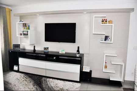 Apartamento à venda com 55m², 2 quartos e 1 vaga Apartamento à venda com 55m², 2 quartos e 1 vagaDetalhe - Sala e Sala de Jantar