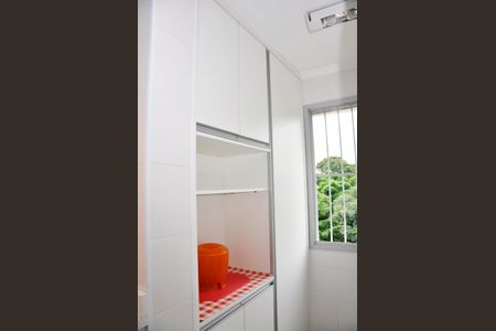 Apartamento à venda com 55m², 2 quartos e 1 vaga Apartamento à venda com 55m², 2 quartos e 1 vagaDetalhe - Área de Serviço