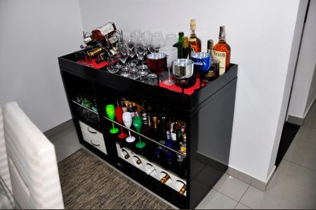 Apartamento à venda com 55m², 2 quartos e 1 vaga Apartamento à venda com 55m², 2 quartos e 1 vagaDetalhe - Sala e Sala de Jantar