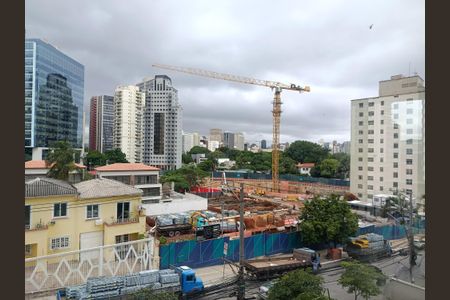 Apartamento para alugar com 77m², 2 quartos e 2 vagas