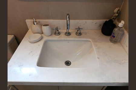 Apartamento para alugar com 77m², 2 quartos e 2 vagas