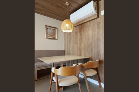 Apartamento para alugar com 77m², 2 quartos e 2 vagas