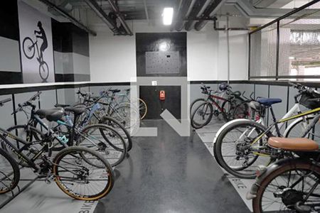 Apartamento para alugar com 77m², 2 quartos e 2 vagas