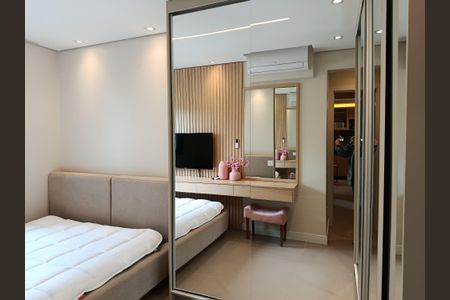 Apartamento para alugar com 77m², 2 quartos e 2 vagas