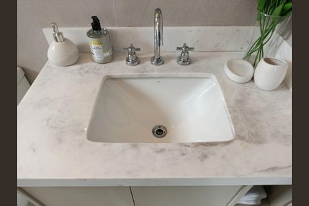 Apartamento para alugar com 77m², 2 quartos e 2 vagas