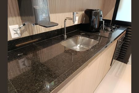 Apartamento para alugar com 77m², 2 quartos e 2 vagas