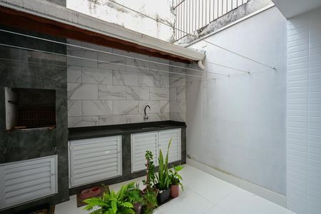 Casa à venda com 125m², 3 quartos e 2 vagasChurrasqueira