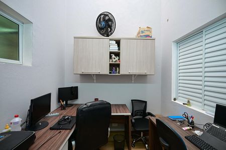 Casa à venda com 125m², 3 quartos e 2 vagasEscritório 2