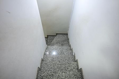 Escada de casa à venda com 3 quartos, 125m² em Jardim Umarizal, São Paulo