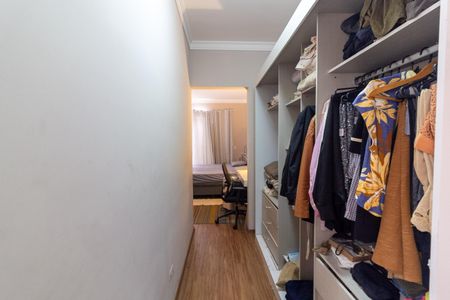 Casa à venda com 130m², 3 quartos e 2 vagasQuarto 3 - Suíte