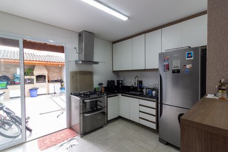 Casa à venda com 130m², 3 quartos e 2 vagasCozinha