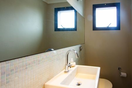 Apartamento para alugar com 158m², 3 quartos e 2 vagasLavabo