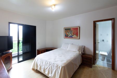 Apartamento para alugar com 158m², 3 quartos e 2 vagasSuíte