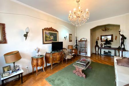 Apartamento à venda com 130m², 3 quartos e sem vagaSala