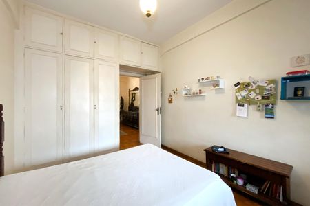 Apartamento à venda com 130m², 3 quartos e sem vagaQuarto 1