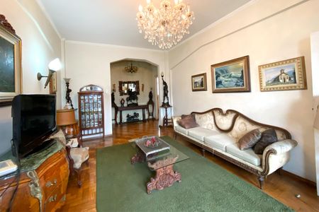 Apartamento à venda com 130m², 3 quartos e sem vagaSala