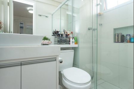 Apartamento à venda com 65m², 2 quartos e 1 vaga Apartamento à venda com 65m², 2 quartos e 1 vagaBanheiro do quarto 1 Suíte