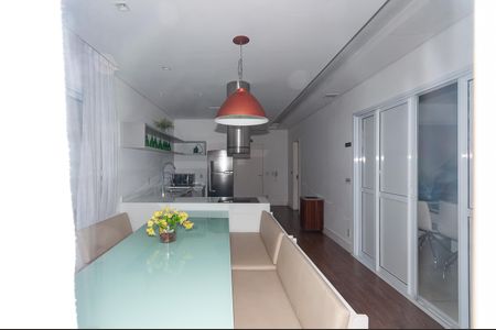 Apartamento à venda com 65m², 2 quartos e 1 vaga Apartamento à venda com 65m², 2 quartos e 1 vagaÁrea Comum