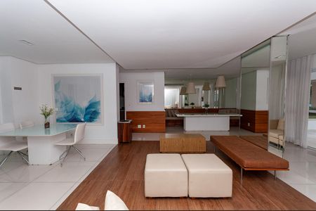 Apartamento à venda com 65m², 2 quartos e 1 vaga Apartamento à venda com 65m², 2 quartos e 1 vagaÁrea Comum