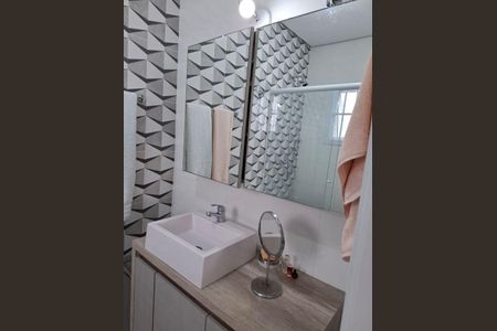 Casa de condomínio para alugar com 186m², 3 quartos e 2 vagasBanheiro 2