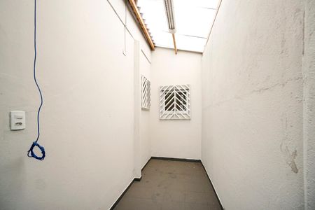 Casa para alugar com 75m², 2 quartos e 2 vagas Casa para alugar com 75m², 2 quartos e 2 vagasEntrada