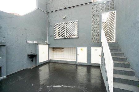 Casa para alugar com 75m², 2 quartos e 2 vagas Casa para alugar com 75m², 2 quartos e 2 vagasGaragem