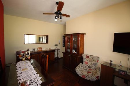 Sala de apartamento à venda com 2 quartos, 83m² em Jardim do Salso, Porto Alegre