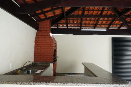 Apartamento à venda com 74m², 2 quartos e 2 vagasÁrea comum - Churrasqueira