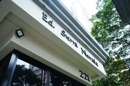 Apartamento à venda com 74m², 2 quartos e 2 vagasFachada