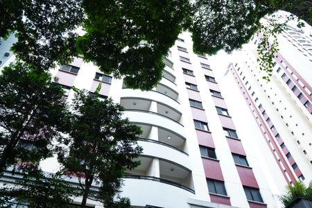 Apartamento à venda com 74m², 2 quartos e 2 vagasFachada