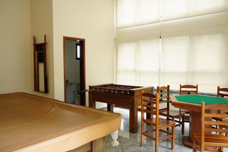 Apartamento à venda com 74m², 2 quartos e 2 vagasSalão de jogos