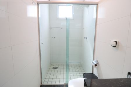 Apartamento para alugar com 93m², 3 quartos e 2 vagasBanheiro do Quarto 3